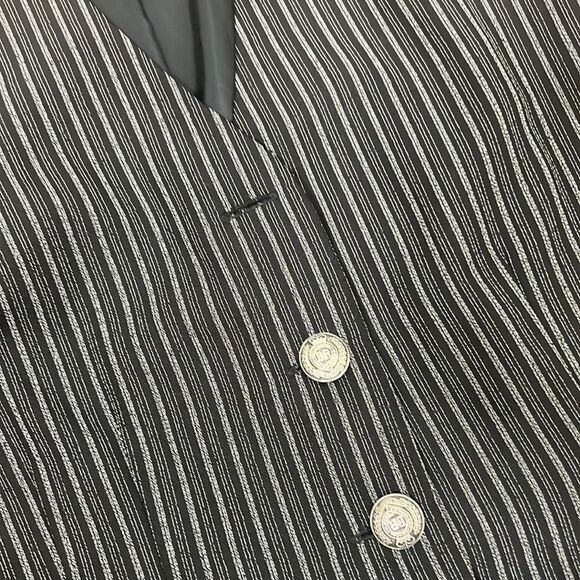 ADOLFO‎ ATELIER PETITE PINSTRIPE  SKIRTSUIT SIZE 8 - Picture 11 of 11